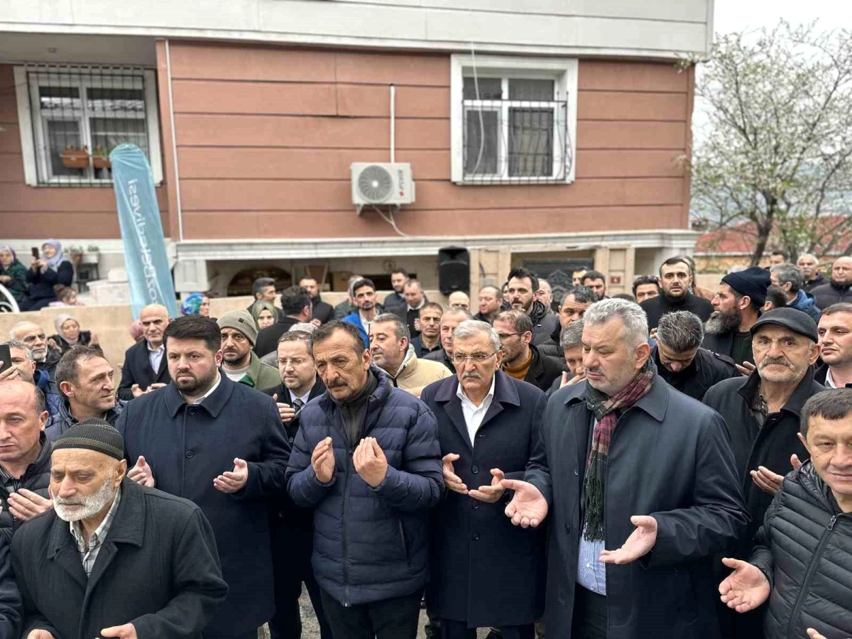Beykoz\'da Yıkılan Kazım Karabekir Cami Yeniden Açıldı