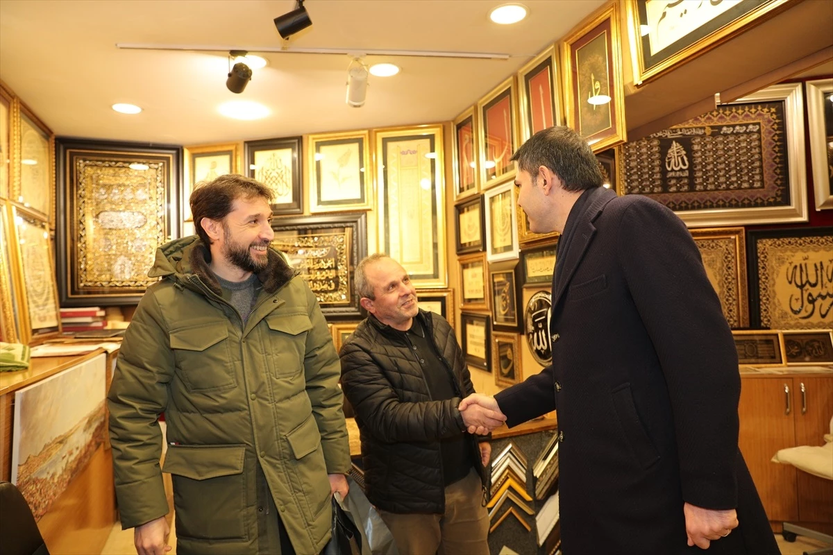Murat Kurum, Fatih\'te esnaf ziyaretinde bulundu