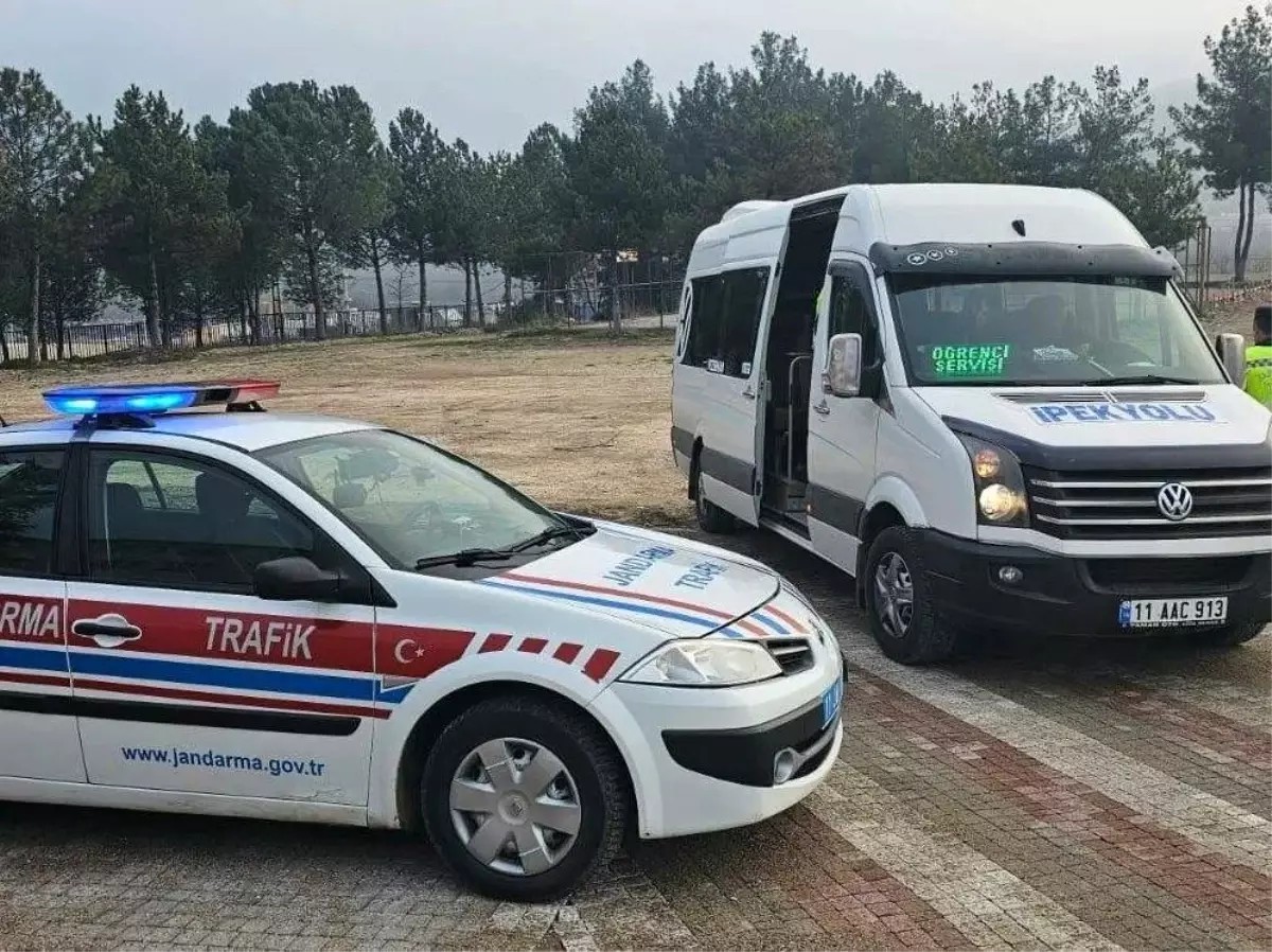 Bilecik İl Jandarma Komutanlığı, okul yollarını güvenilir hale getirmek için çalışma başlattı