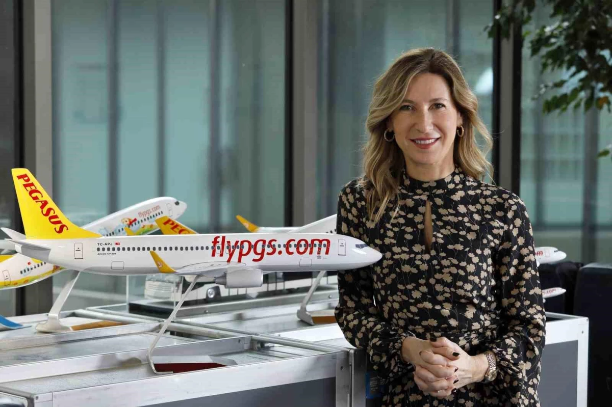 Pegasus Hava Yolları CEO\'su Güliz Öztürk, \'Ticari Havacılık\' alanında \'Liderlik Ödülü\'ne layık görüldü