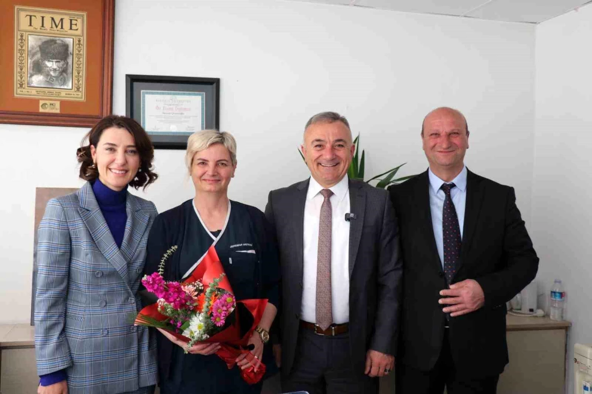 İYİ Parti Kdz. Ereğli Belediye Başkan Adayı Murat Sesli ve ekibi sağlık kuruluşlarını ziyaret etti