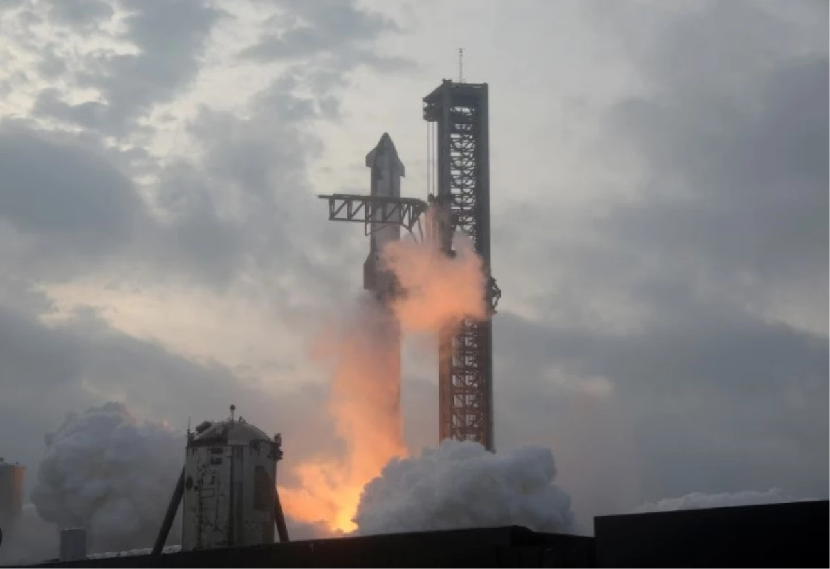 SpaceX\'in Dev Roketi Starship Dünya\'ya Dönüşünde Kayboldu