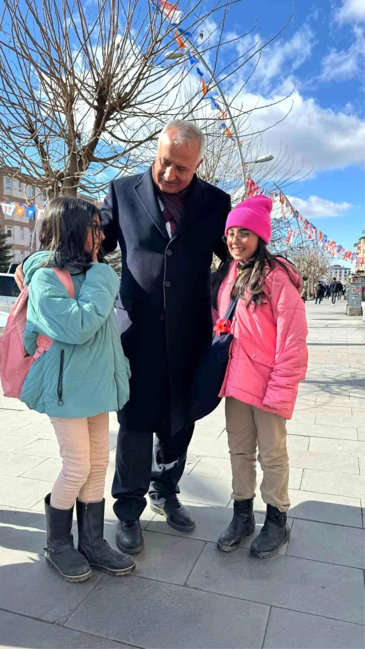 Cumhur İttifakı Aziziye Belediye Başkan Adayı Eyüp Tavlaşoğlu Gençlere Yönelik Vizyon Projelerini Açıkladı