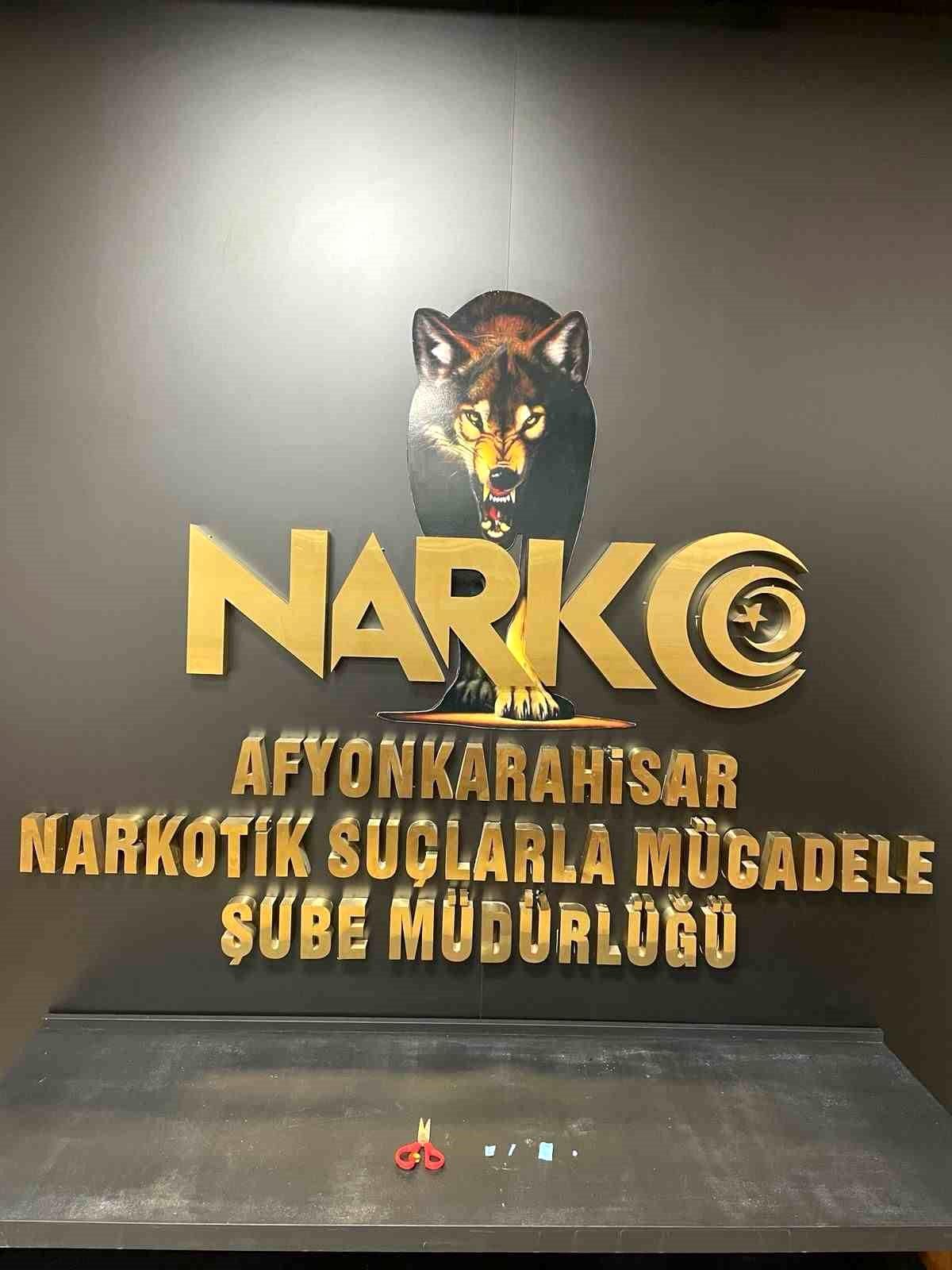 Afyonkarahisar\'da Torbacılara Operasyon: 2 Kişiden Birisi Tutuklandı