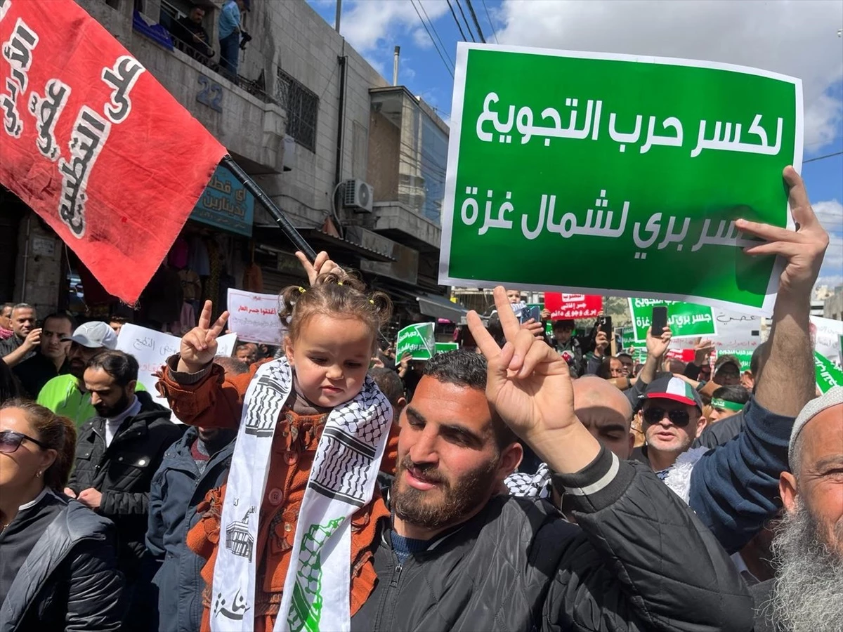 Ürdünlüler İsrail\'in Gazze ablukasını protesto etti