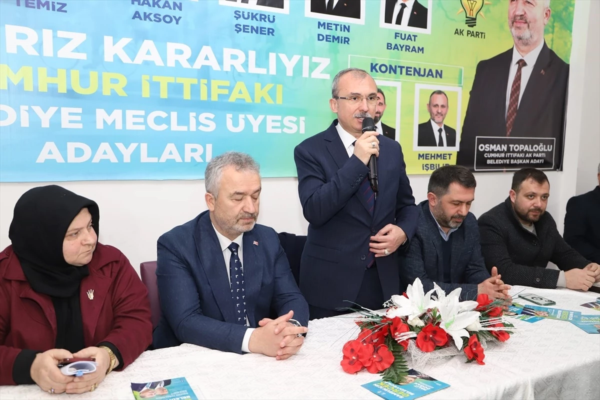 AK Parti Samsun Milletvekili Orhan Kırcalı, 19 Mayıs ilçesinde Seçim Koordinasyon Merkezi\'ni ziyaret etti