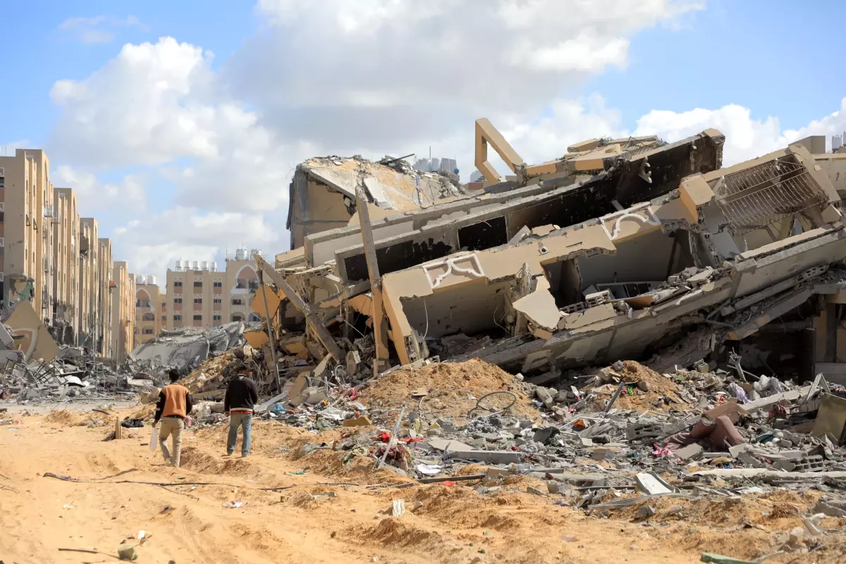 Gazze\'deki İsrail saldırılarında ölen Filistinlilerin sayısı 31.490\'a yükseldi