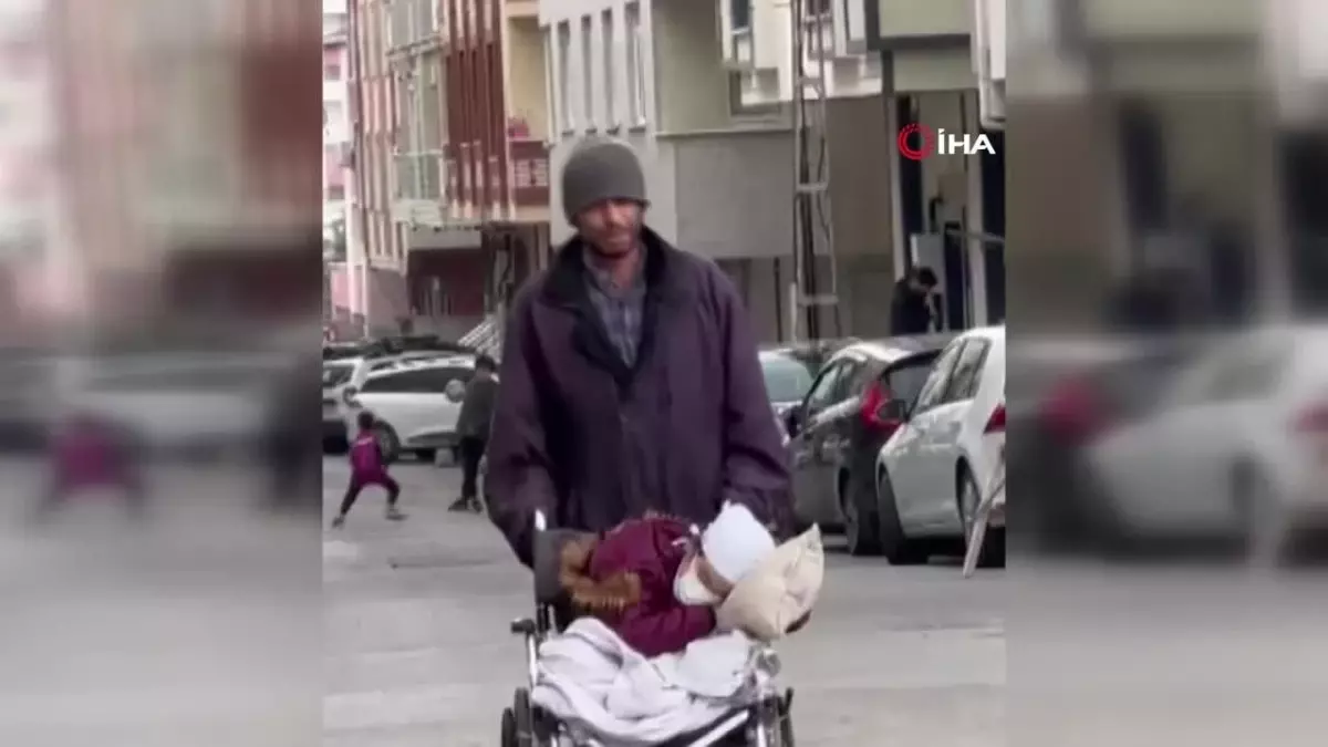 Çekmeköy\'de dilencilik yapacağı yere araba ile taşınan dilenci kamerada