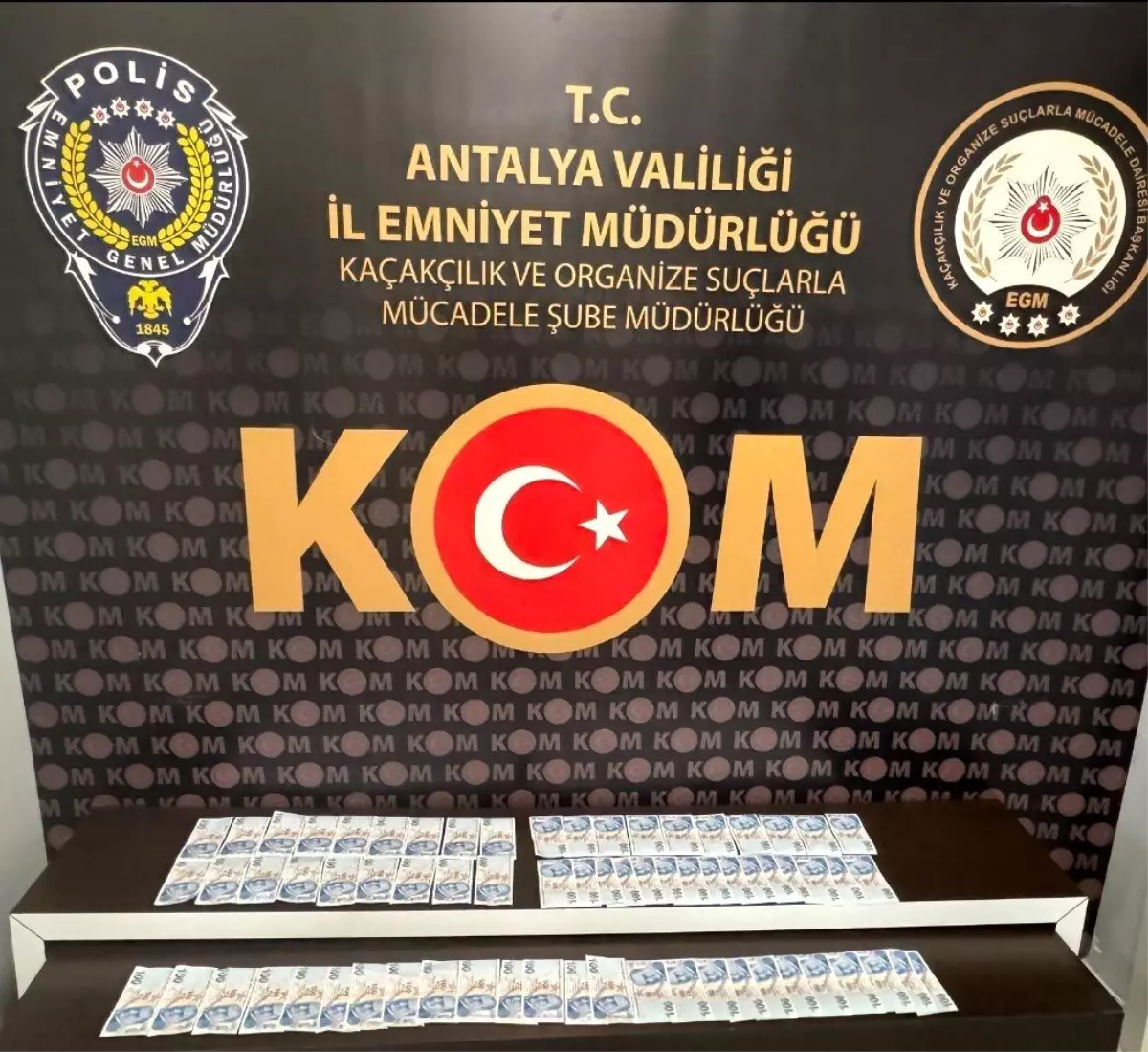 Antalya\'da sahte para operasyonu: Aranan şahıs yakalandı