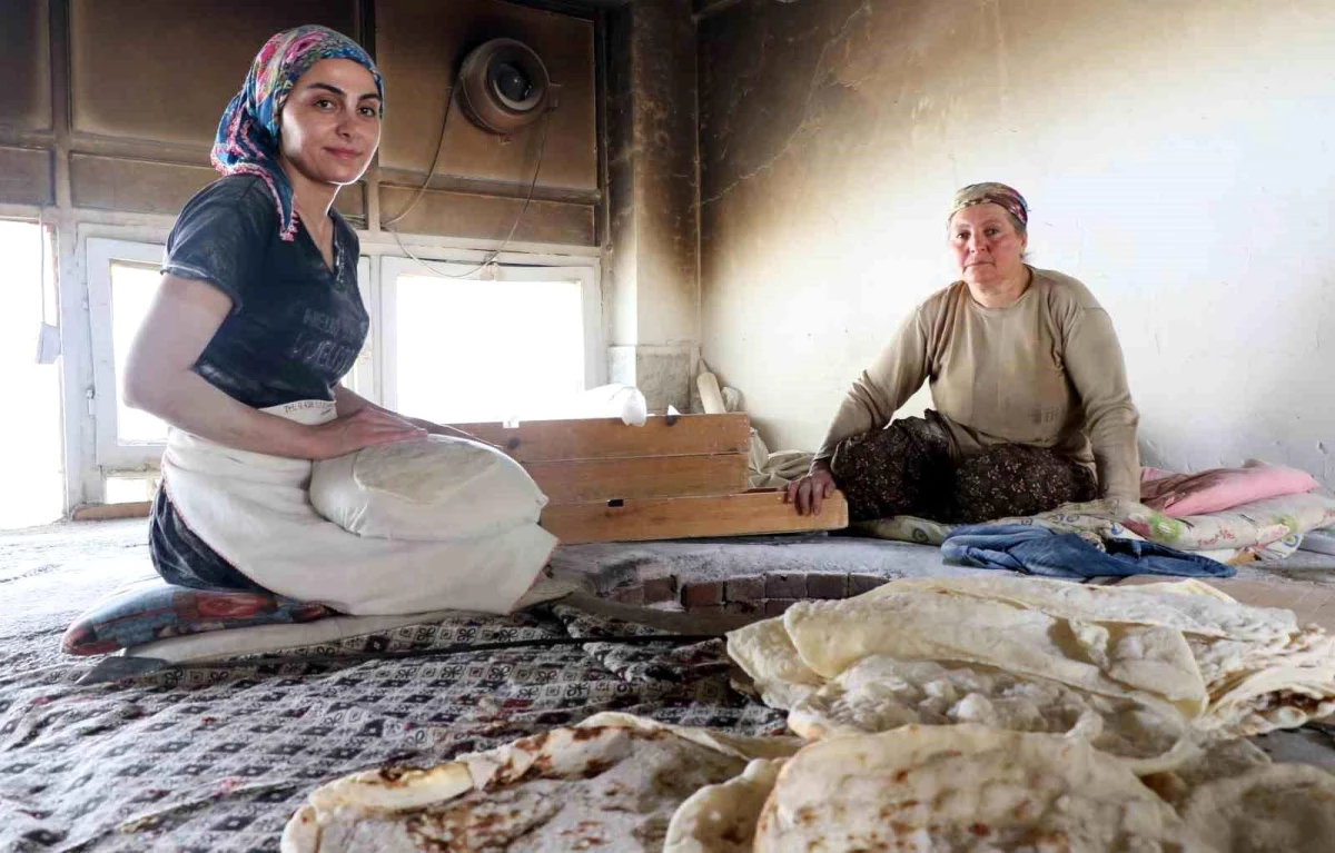 Doğu Anadolu\'da Tandır Ekmeği: Ramazan Sofralarının Vazgeçilmezi
