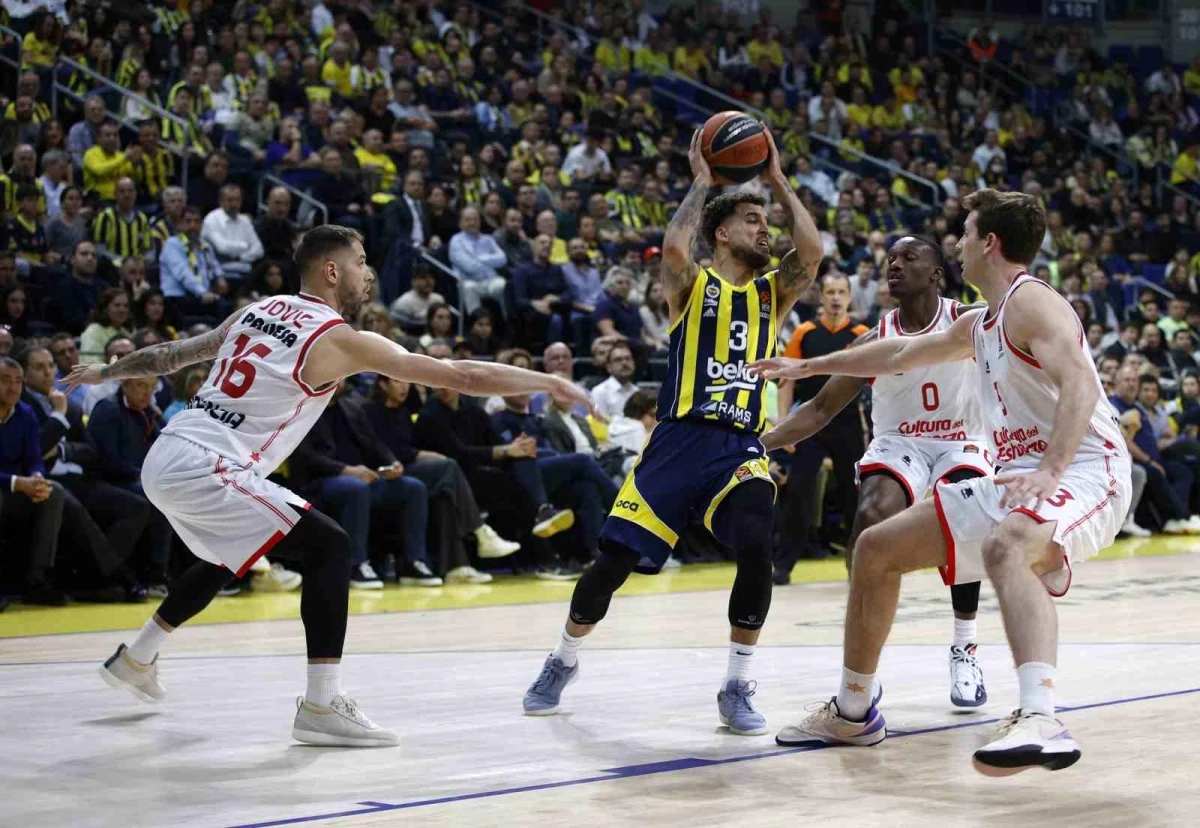 Fenerbahçe Euroleague\'de galibiyet serisini sürdürdü