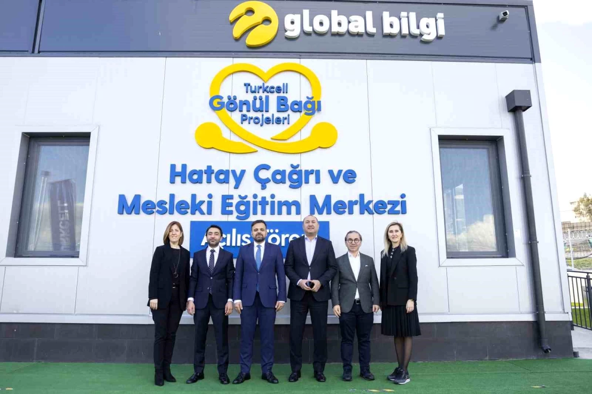 Turkcell, Kırıkhan\'da Global Bilgi Çağrı ve Mesleki Eğitim Merkezi\'ni açtı