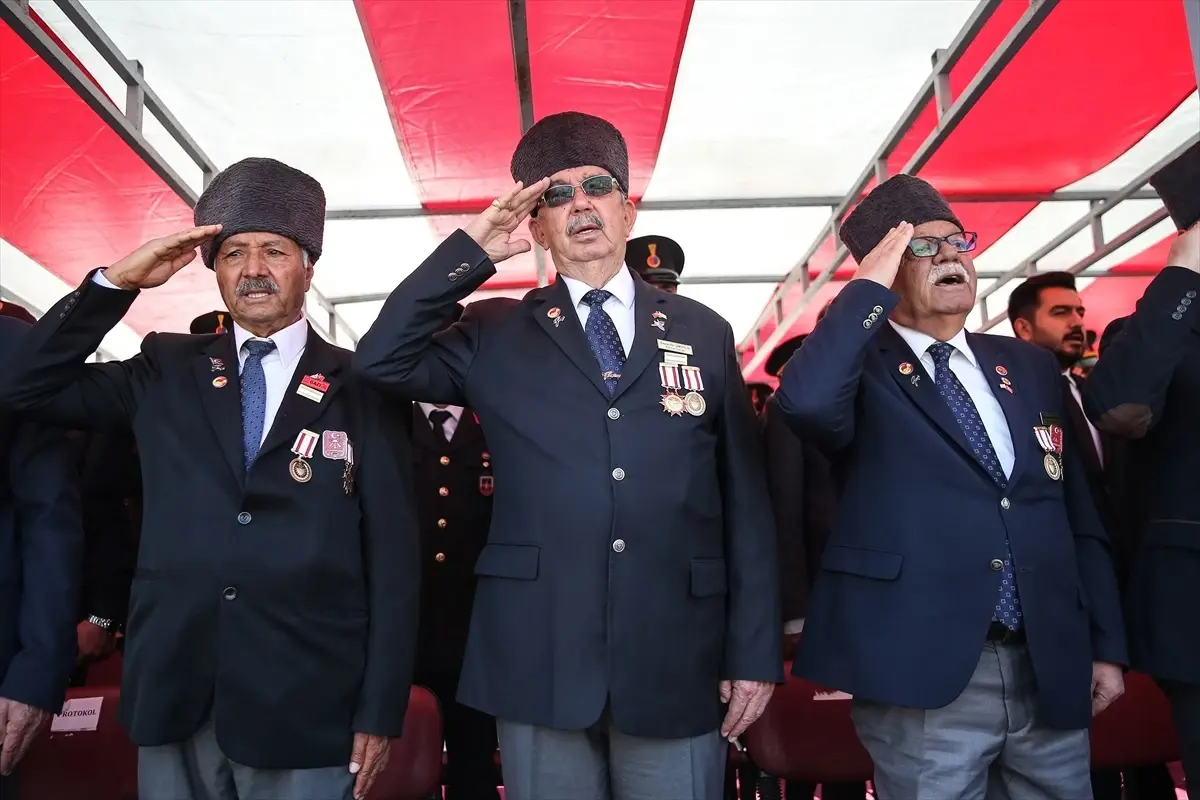 Gazi Mustafa Kemal Atatürk\'ün Mersin\'e Gelişinin 101. Yıl Dönümü Kutlandı