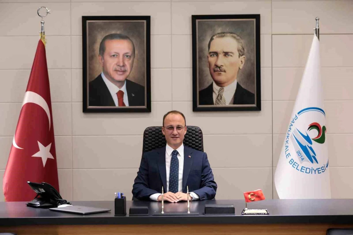 Pamukkale Belediye Başkanı Avni Örki, Çanakkale Deniz Zaferi\'ni kutladı