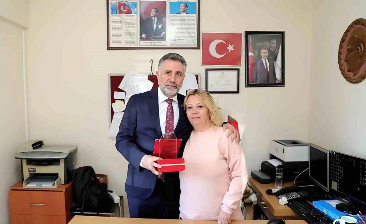 Bayraklı Belediye Başkanı Serdar Sandal Muhtarları Ziyaret Etti
