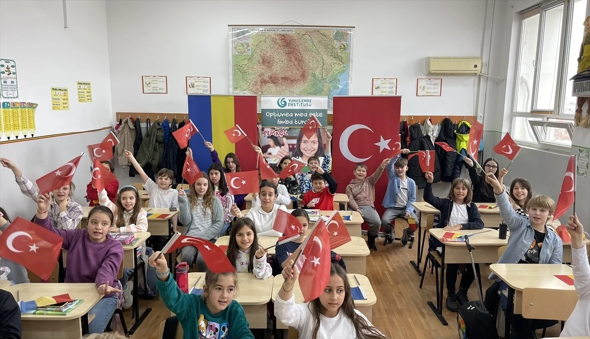Bükreş Yunus Emre Enstitüsü, Romanya\'da Türkçe öğrenen öğrenciler için etkinlik düzenledi