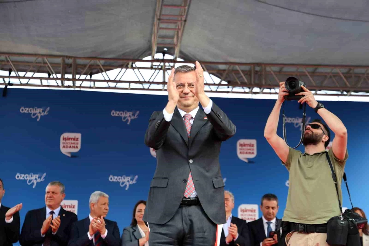 CHP Genel Başkanı Özgür Özel, Adana\'da seçime ittifaksız gidileceğini söyledi