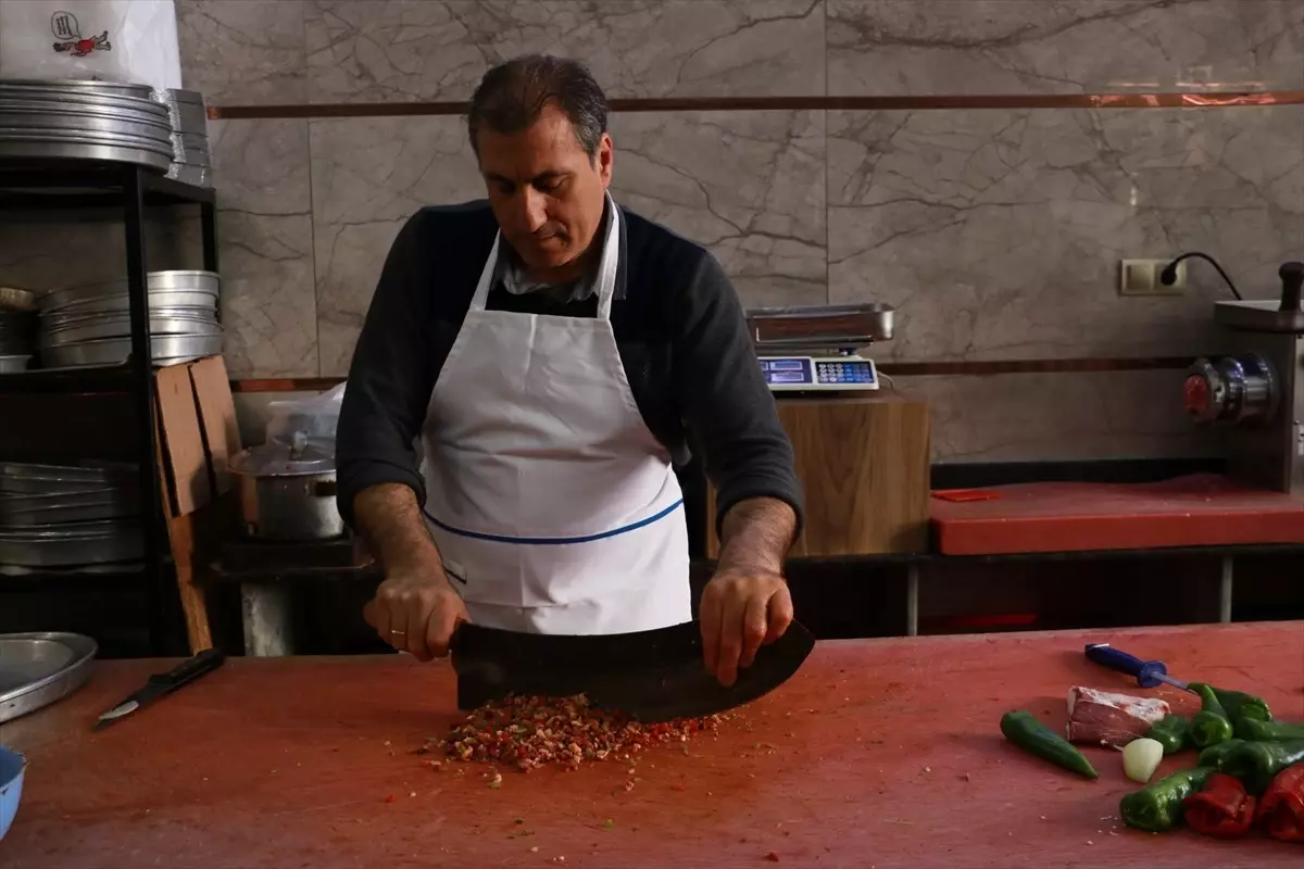 Kilis Tava: Osmanlı Mutfağından Günümüze Damak Çatlatan Lezzet