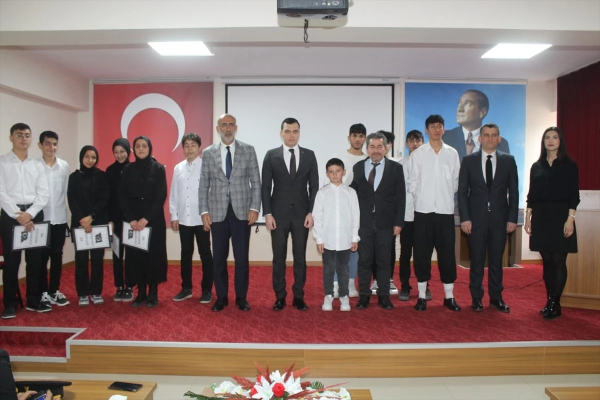 Tunceli\'de 18 Mart Şehitleri Anma Günü ve Çanakkale Deniz Zaferi törenle kutlandı