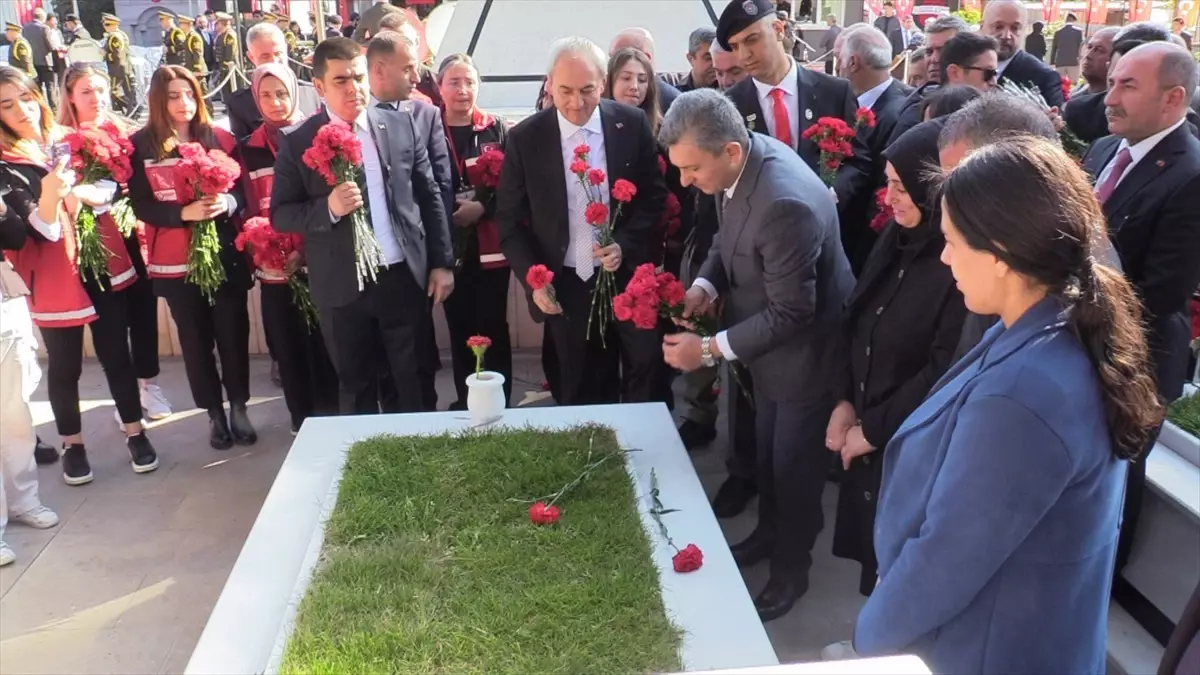 18 Mart Şehitleri Anma Günü ve Çanakkale Deniz Zaferi Törenleri