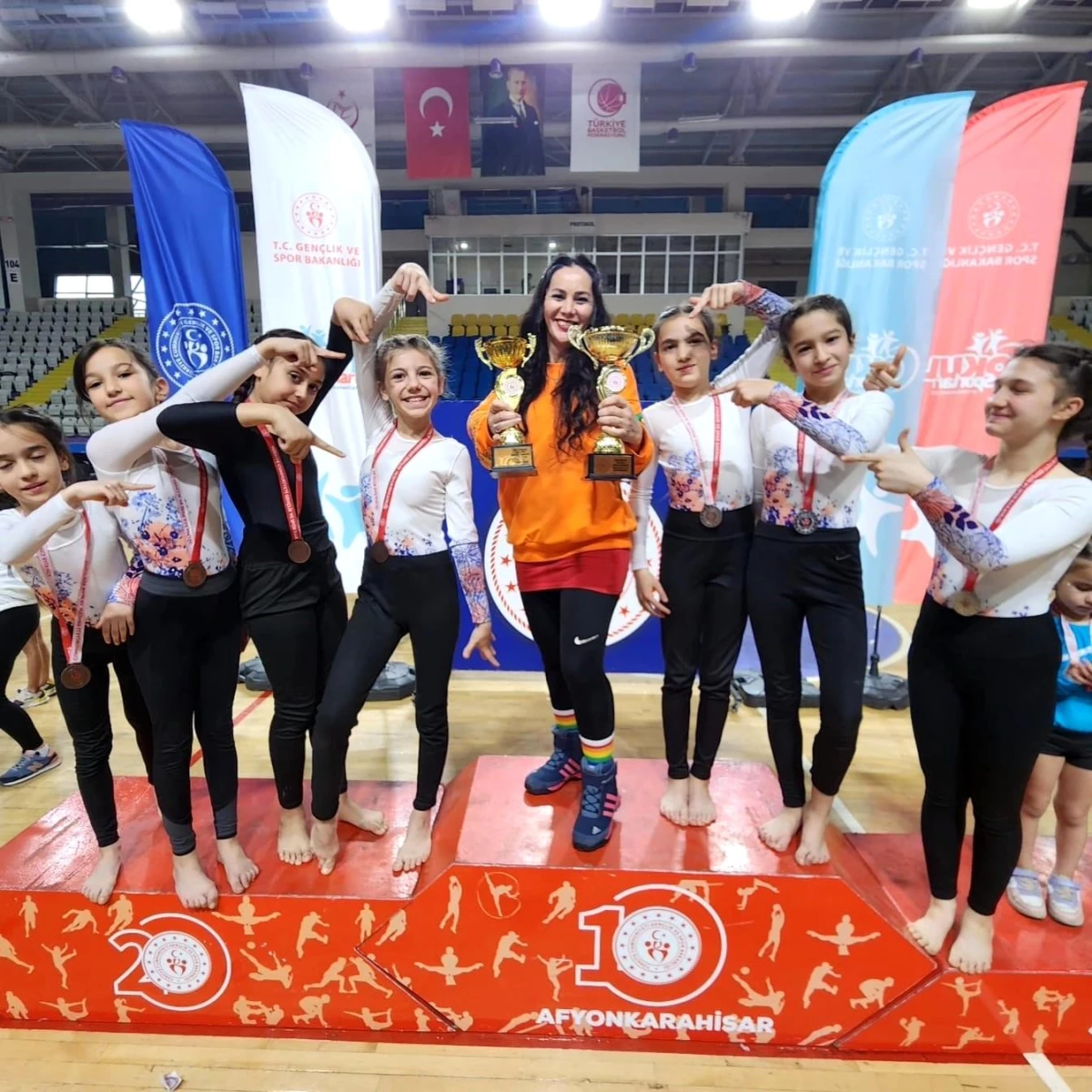 Afyonkarahisar\'da Artistik Jimnastik İl Şampiyonluğu Düzenlendi