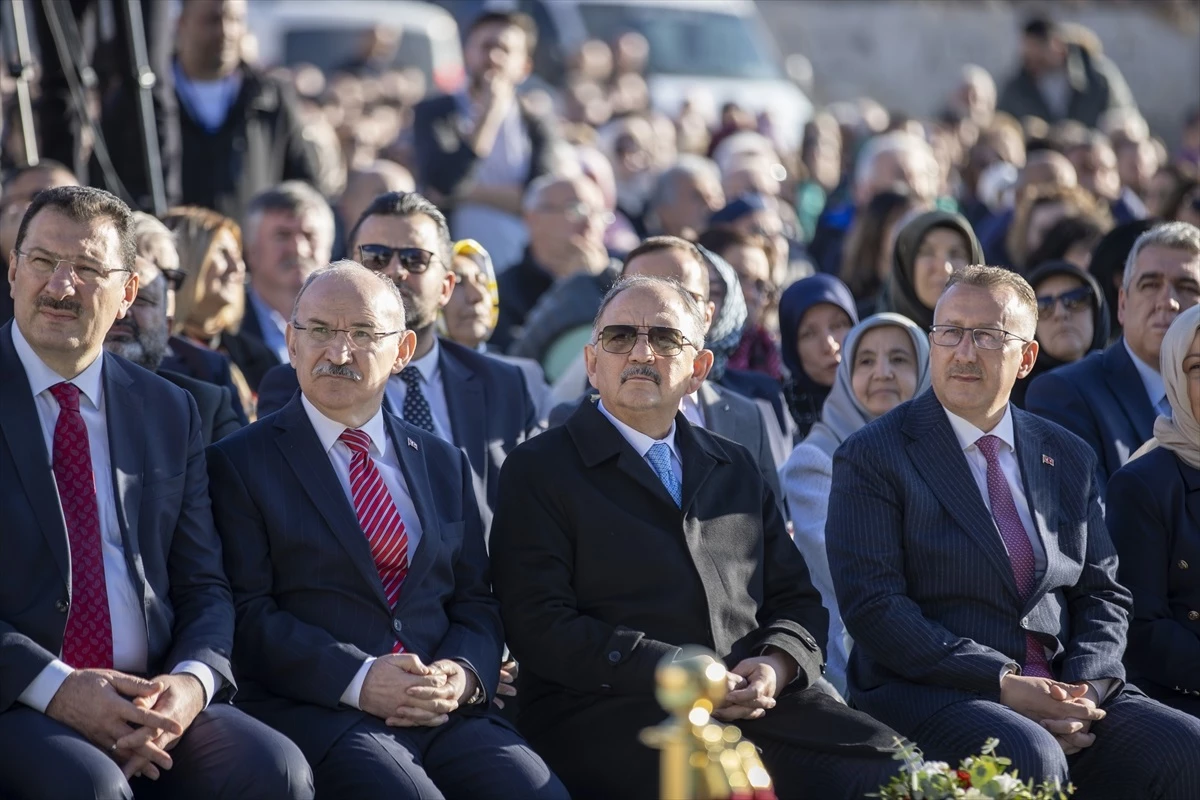 Çevre Bakanı: Kentsel dönüşümü sadece AK Parti ve MHP belediyeleri yapıyor