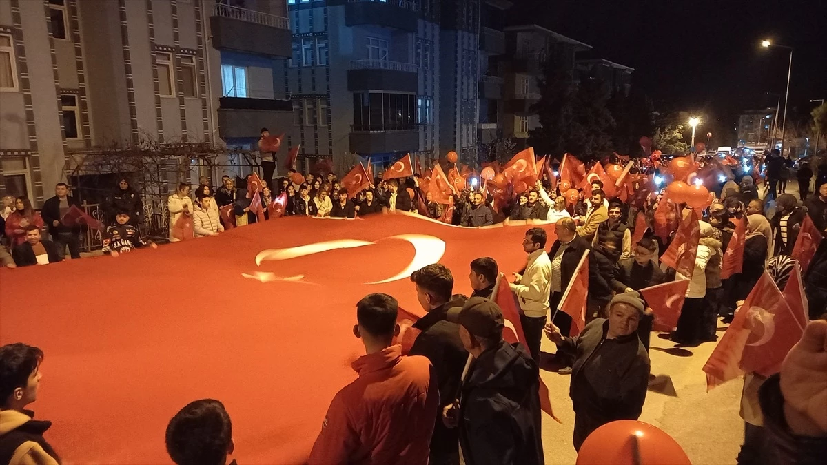Beypazarı ilçesinde 18 Mart nedeniyle yürüyüş düzenlendi
