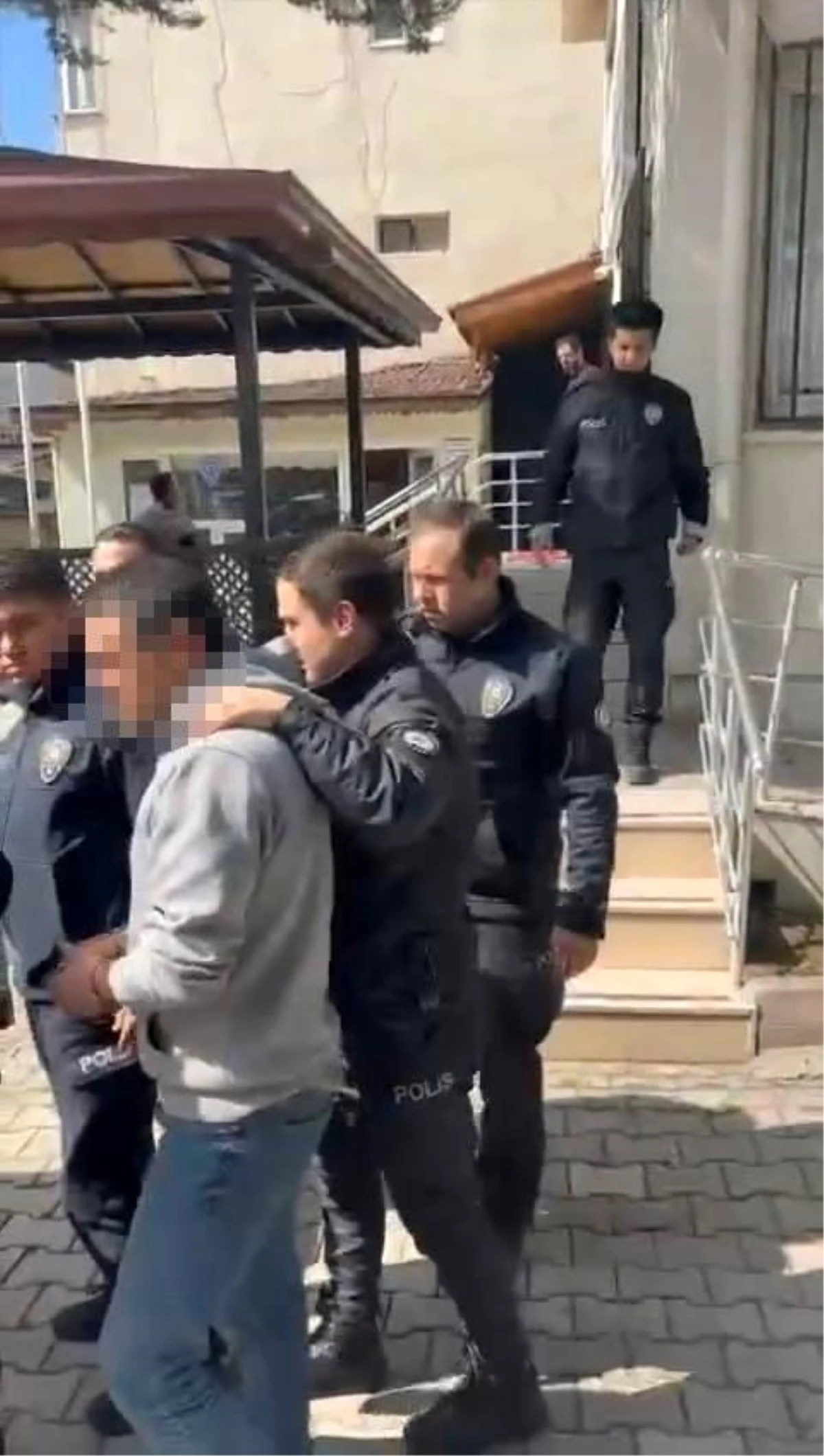İznik\'te Kaçak Silah İmalatı Yapan Şahıs Yakalandı