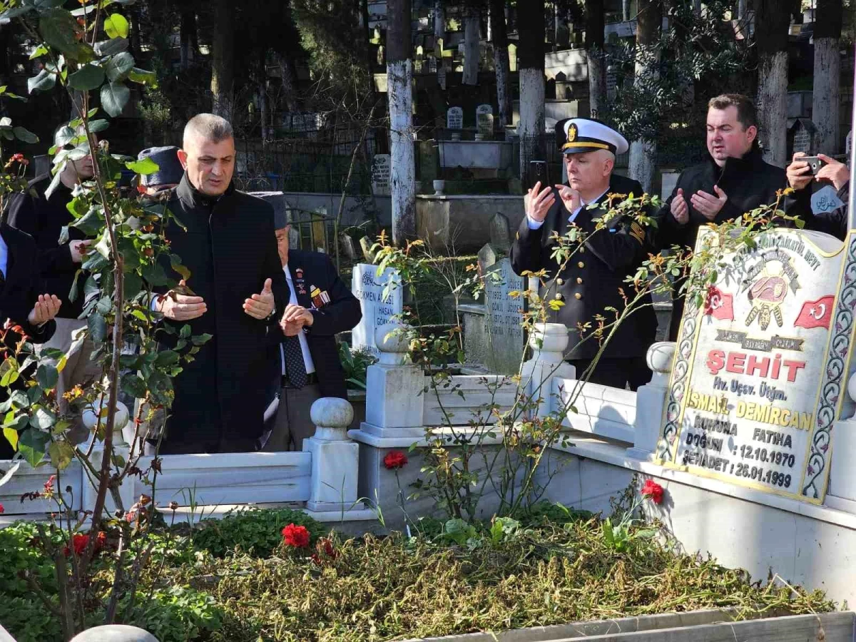 Çanakkale şehitleri dualarla anıldı