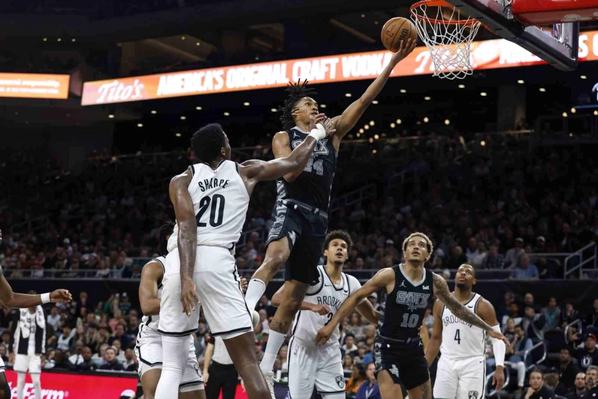 NBA\'de San Antonio Spurs, Brooklyn Nets\'i mağlup etti