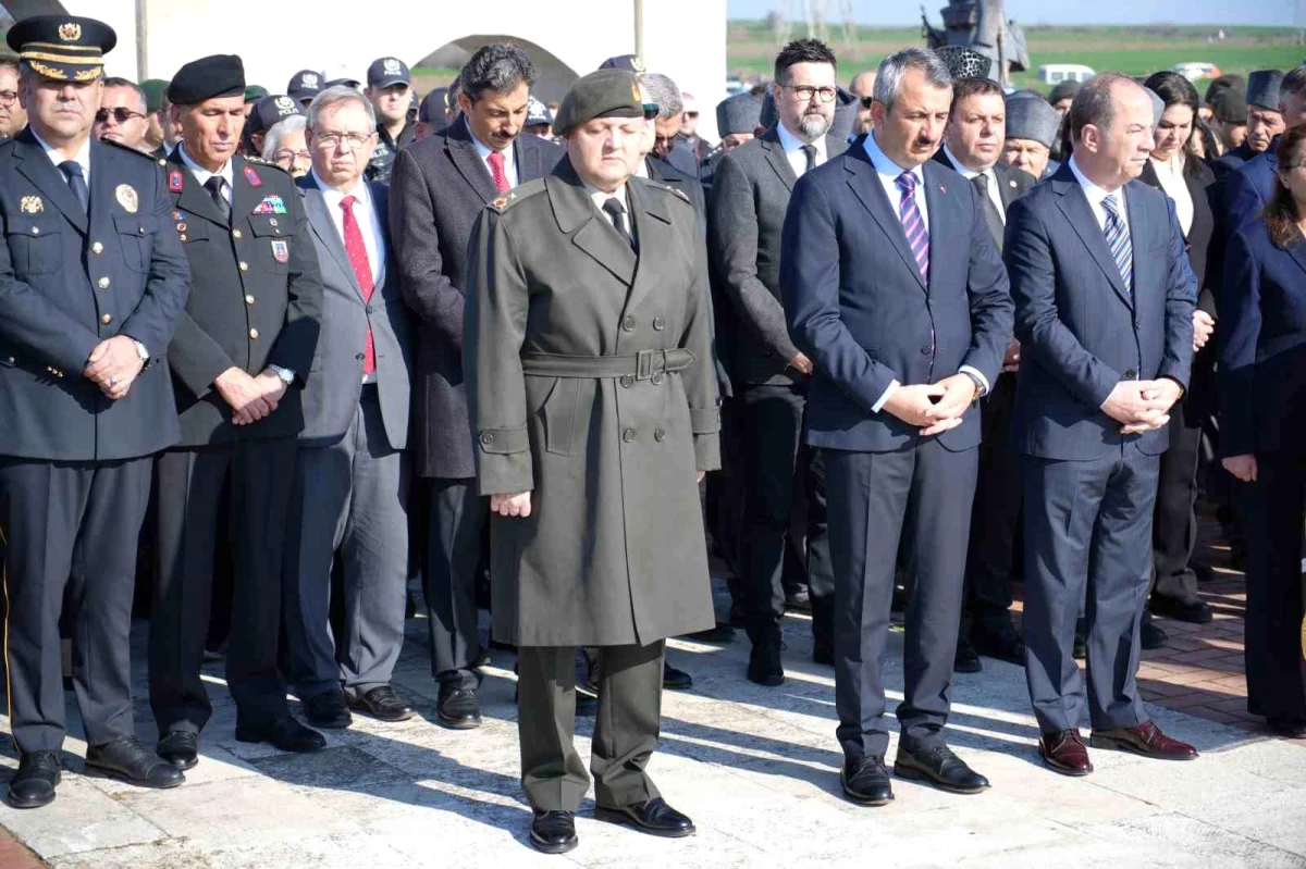 Edirne\'de 18 Mart Şehitleri Anma Günü ve Çanakkale Deniz Zaferi Töreni