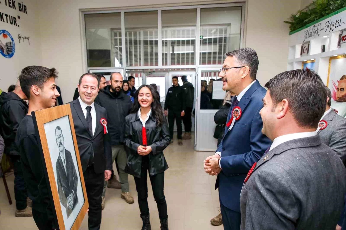 Hakkari\'de Çanakkale Deniz Zaferi ve Şehitleri Anma Günü programı düzenlendi