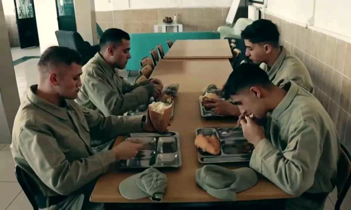 Zonguldak İl Jandarma Komutanlığı, Çanakkale Zaferi\'ni canlandıran klibi paylaştı