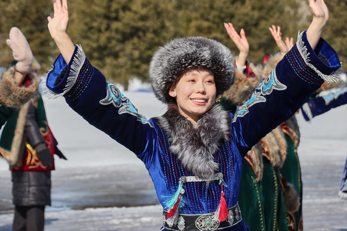 Kazakistan\'da Milli Kıyafet Günü Kutlanıyor