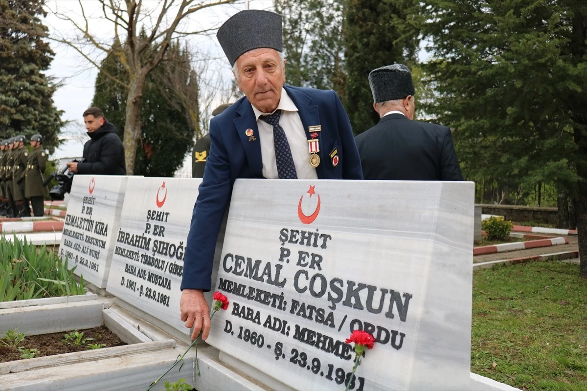Lüleburgaz\'da Şehitleri Anma Günü ve Çanakkale Zaferi Töreni Düzenlendi