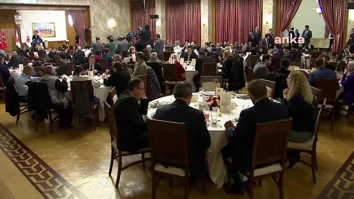 TBMM Başkanı Numan Kurtulmuş, şehit aileleri ve gazilerle iftar programında bir araya geldi