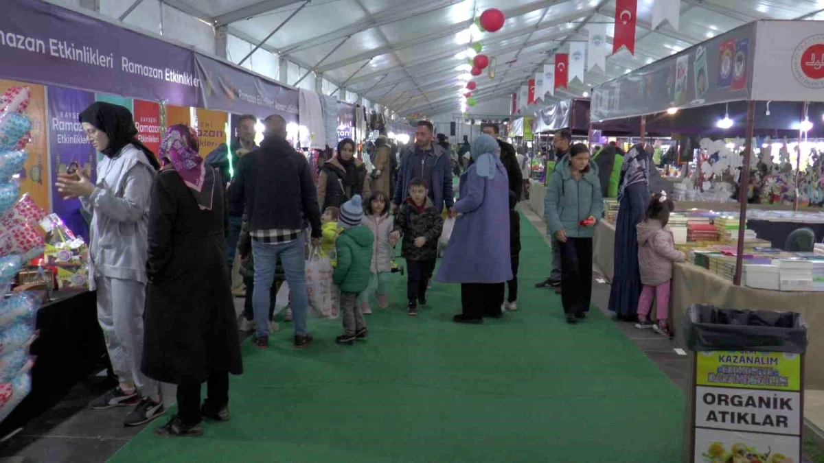 Kayseri Büyükşehir Belediyesi Ramazan Çadırına Yoğun İlgi
