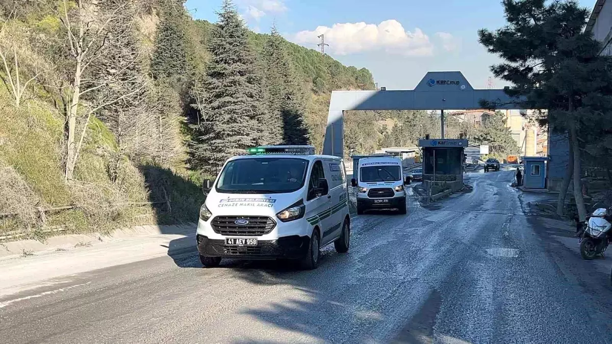 Kocaeli\'nin Gebze ilçesinde sanayi tüpü patlaması: 2 ölü