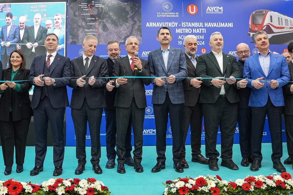 Arnavutköy-İstanbul Havalimanı hattında ulaşım 31 Mart\'a kadar ücretsiz olacak