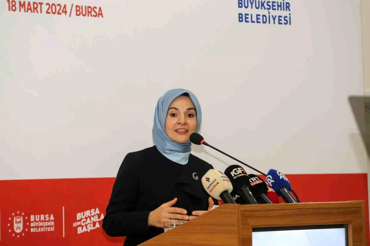 Aile ve Sosyal Hizmetler Bakanı Bursa\'da ziyaretlerde bulundu
