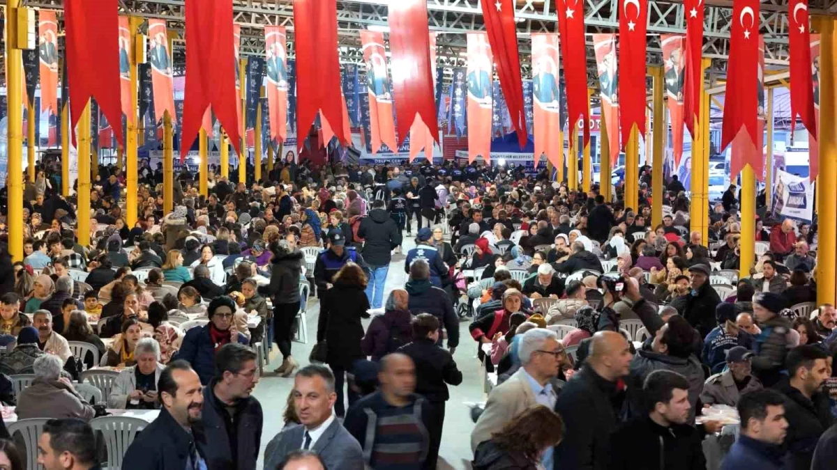 Aydın Büyükşehir Belediyesi Ramazan Ayı İftar Programlarına Devam Ediyor