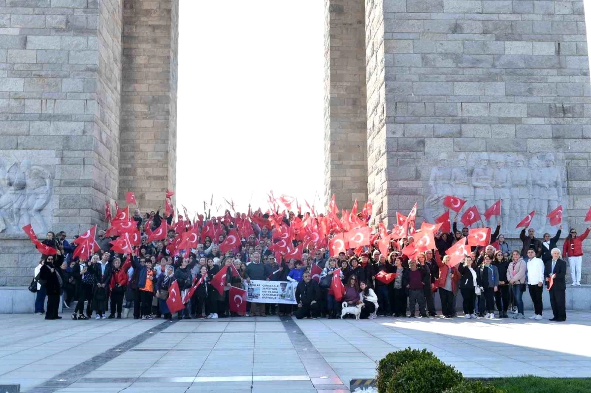 Beşiktaş Belediyesi, 18 Mart Çanakkale Zaferi\'nin 109. yılına özel Çanakkale\'ye bir gezi düzenledi