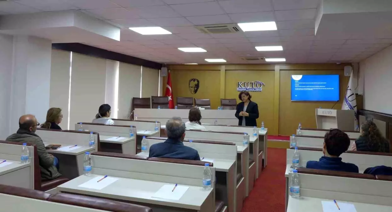 Kuşadası Ticaret Odası, Çağrı Merkezi / Müşteri Hizmetleri Hizmet Standartları Eğitimi Düzenledi