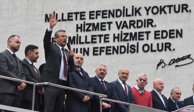 CHP lideri Özgür Özel'in 'Erdoğan'a oy var mı?' sorusuna yine aynı yanıt geldi
