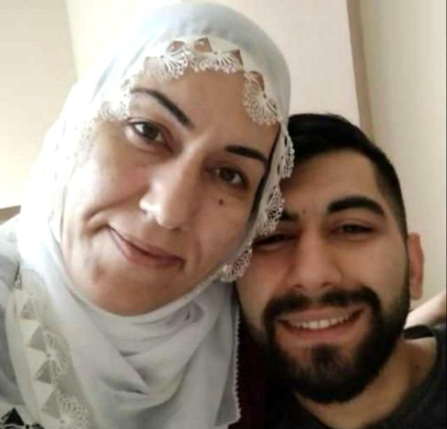 Mersin Akdeniz Belediye Başkan Adayı Nuriye Arslan'ın oğlu terörist çıktı Mersin Akdeniz Belediye Başkan Adayı Nuriye Arslan'ın oğlu terörist çıktı