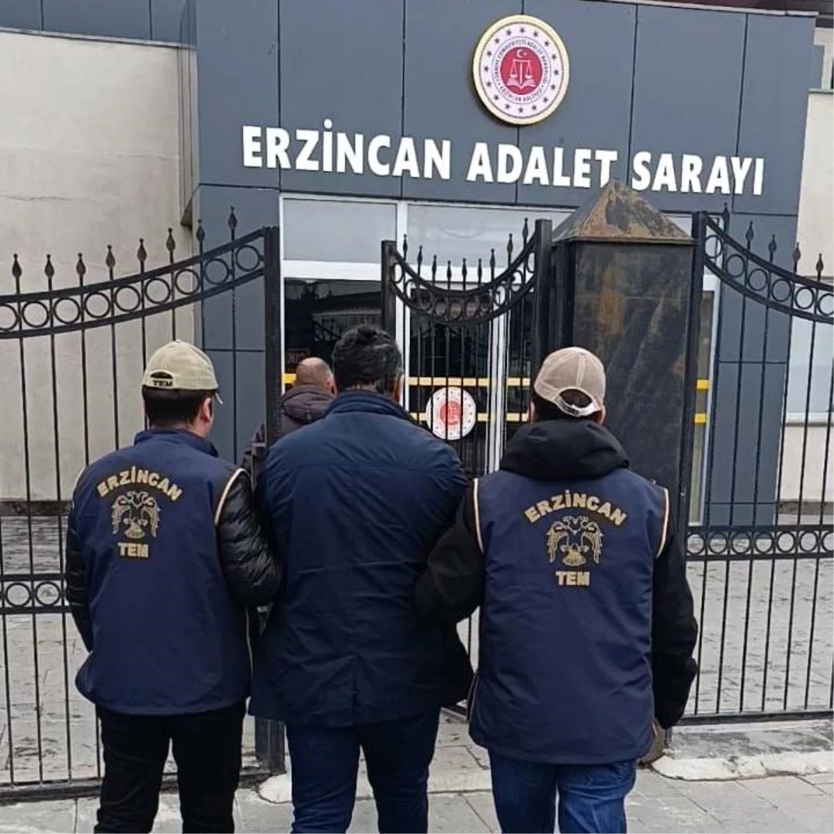 Erzincan\'da FETÖ/PDY üyesi 2 kişi tutuklandı
