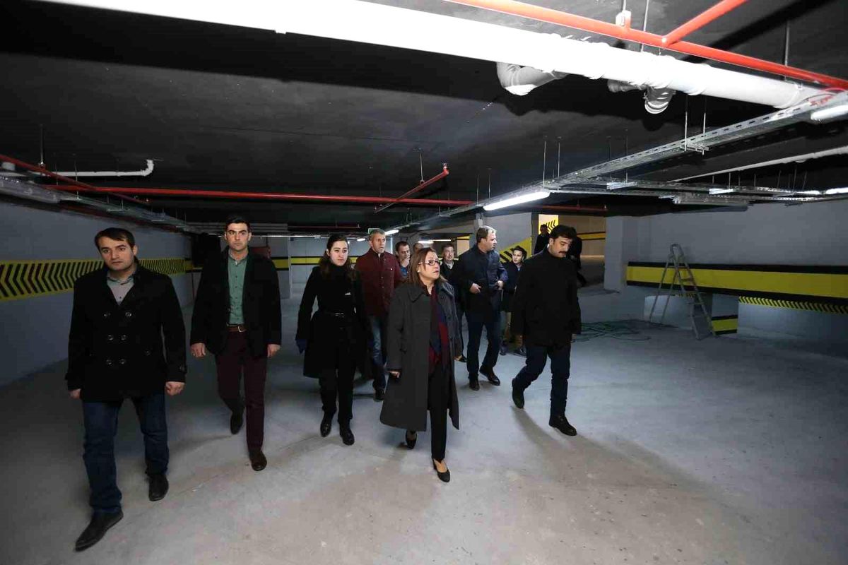 Gaziantep\'te Yeni Park Yönetim Sistemiyle 8 Bin 250 Araçlık Otopark Kurulacak