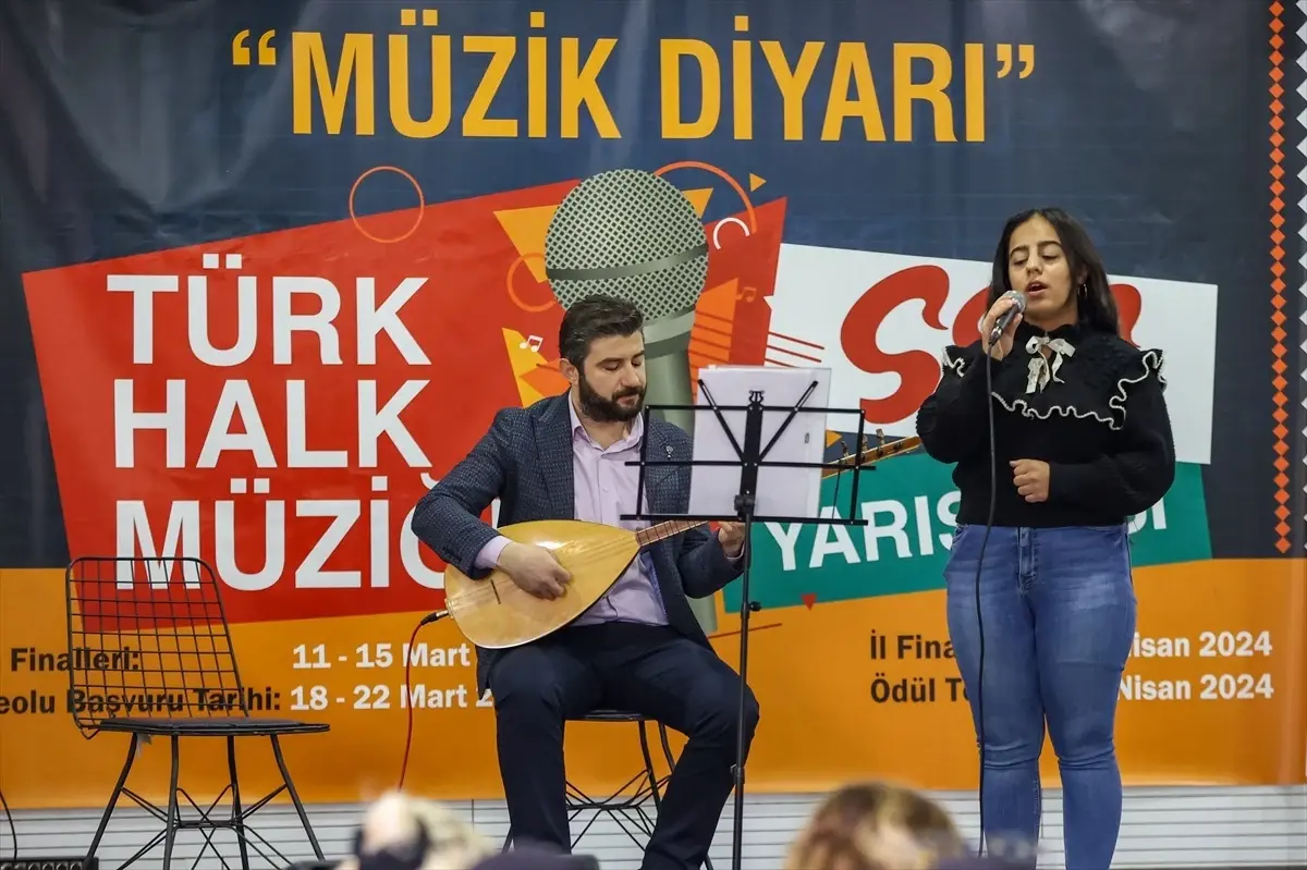 Diyarbakır\'da Öğrenciler İçin Ses Yarışması Düzenlendi