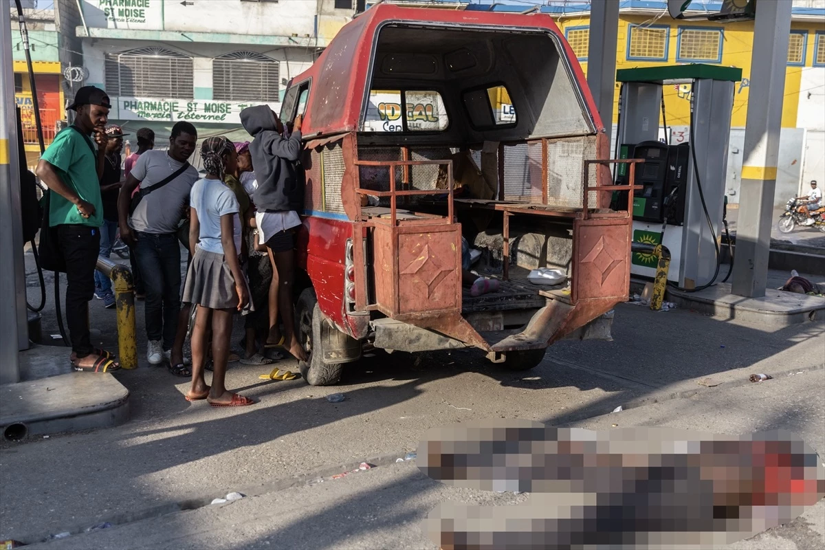 Haiti\'de çeteler arasında çıkan çatışmada 10 kişi hayatını kaybetti