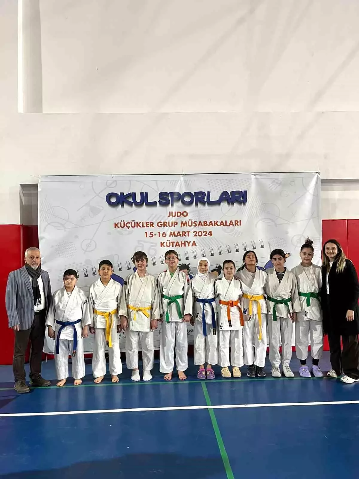 Kütahya\'da Minikler Judo Müsabakalarında Dereceye Girenler Belli Oldu